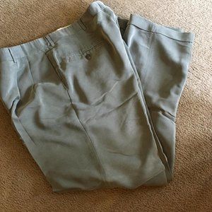 Grey/silver 40 x 32 haggar cuffed dress pants